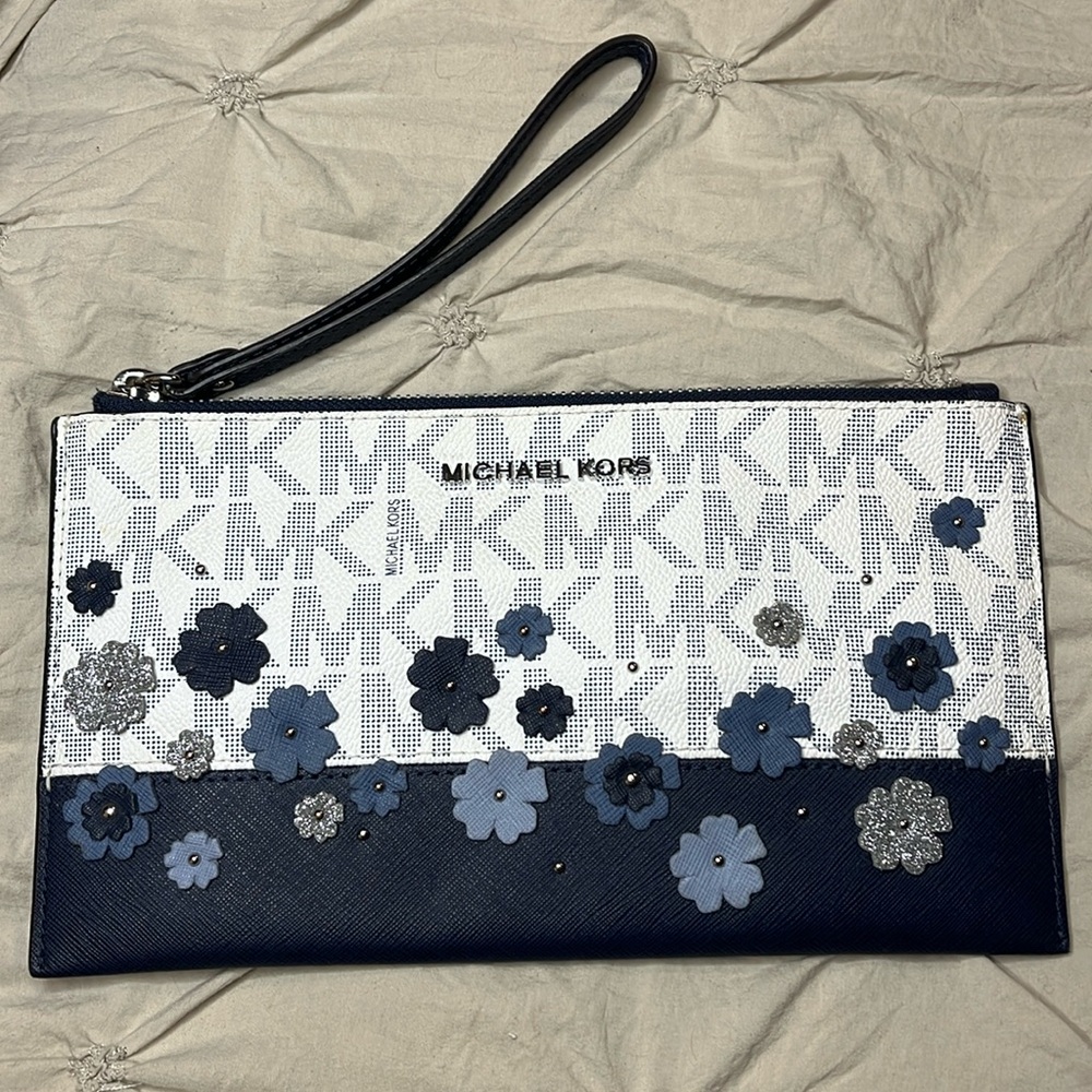 Michael Kors Blue and White Floral Clutch/wristlet